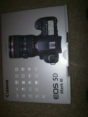 Canon EOS 5D Mark III For sale Just like New