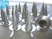 Conical strainer with handle